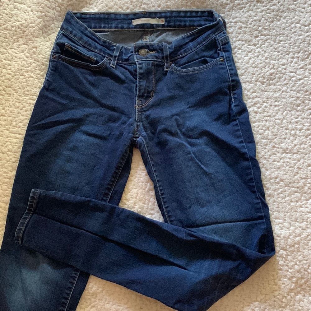 Levi’s 711 Skinny Jeans